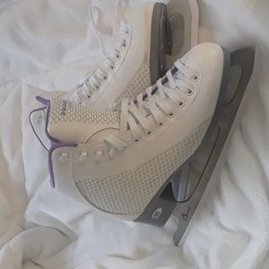 RIEDELL SPARKLE ice skates